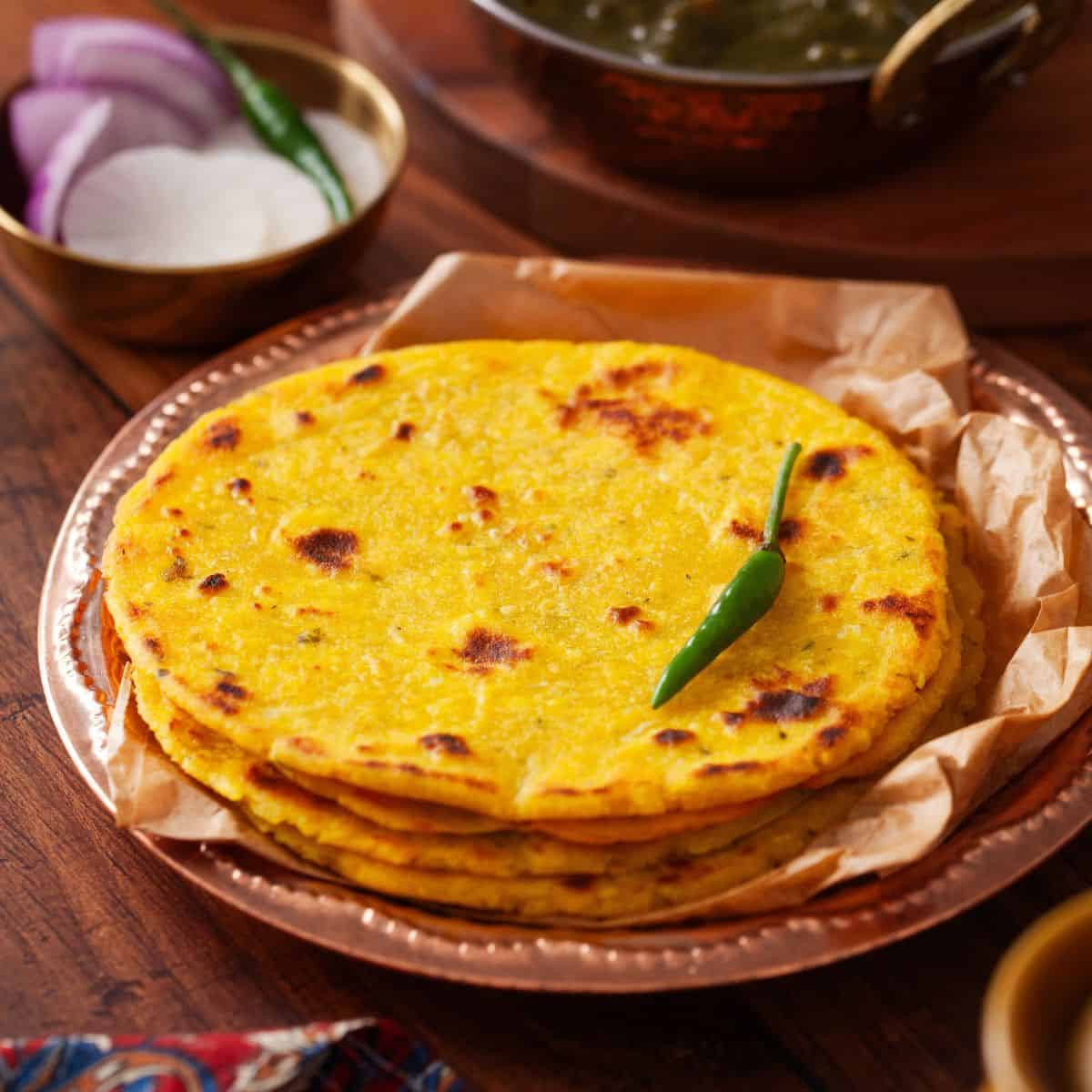 Makai Roti 2 pcs + MoHi